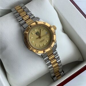 Women’s TAG HEUER stainless steel watch💛🤍💛